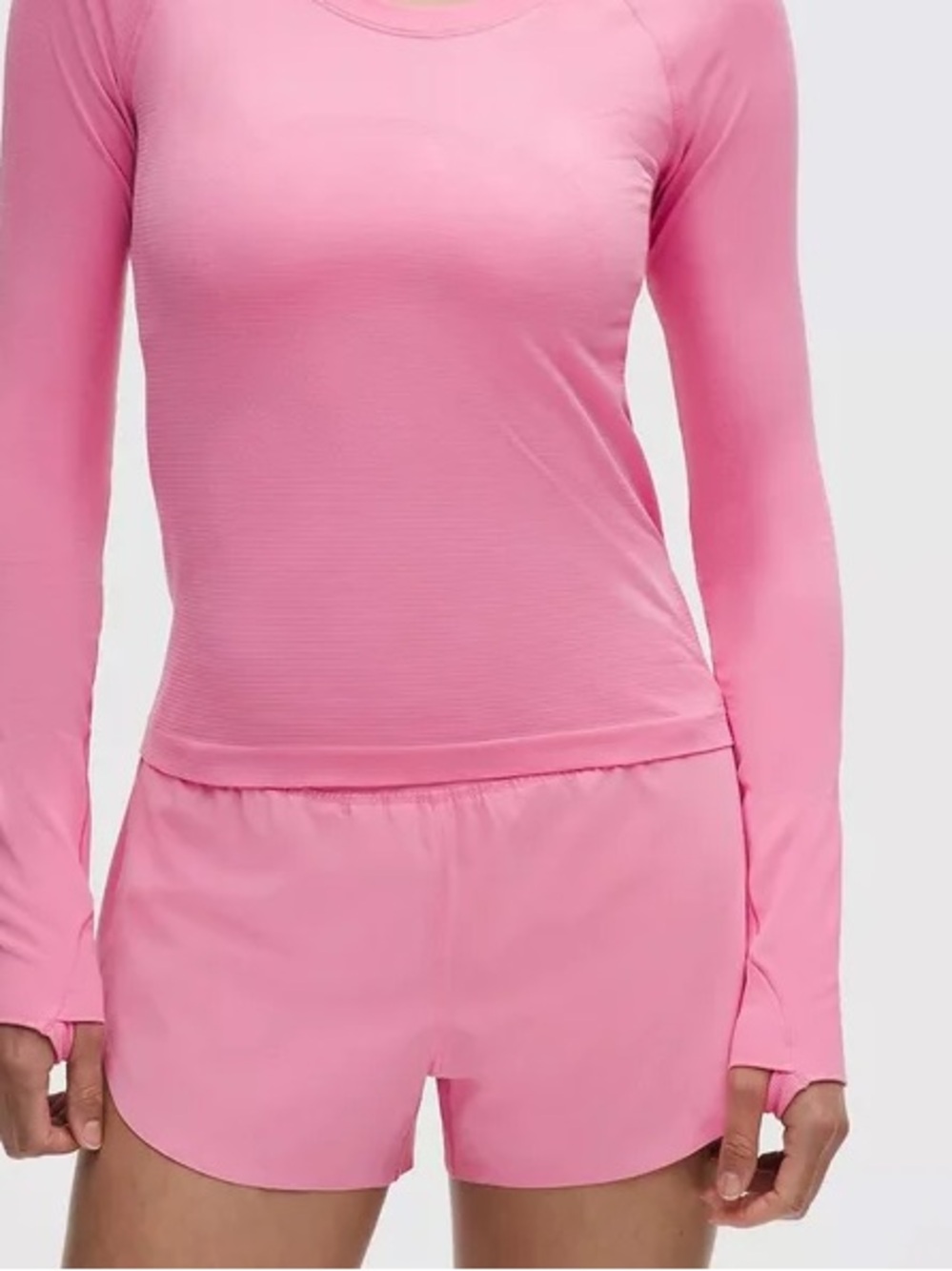 Lululemon Large Speed Up 2.5” HR Mesh Vent Run Shorts
